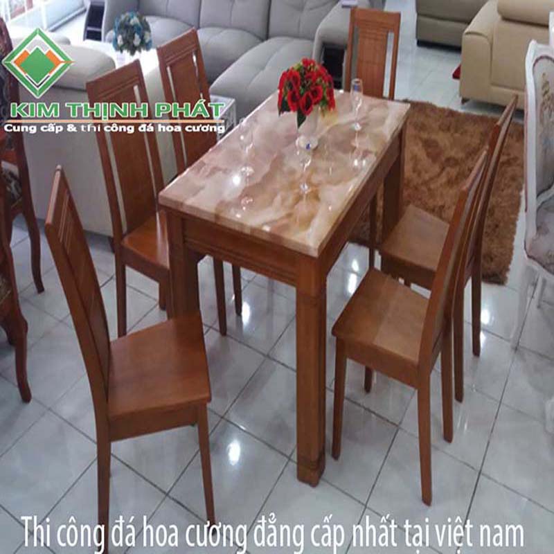 mặt bàn đá hoa cương